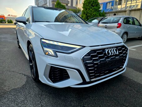 2022 Audi A3 Sportback 35 TFSI IV (8Y), белый, 2190000 рублей, вид 4