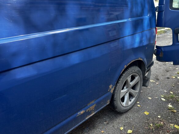 2010 Volkswagen Transporter T5 Рестайлинг, синий, 750000 рублей - вид 5
