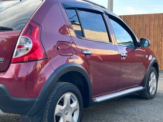 2011 Renault Sandero Stepway I, красный, 620000 рублей, вид 4