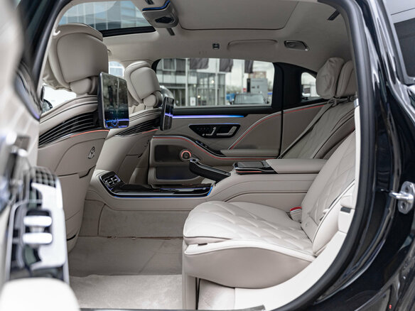 2025 Mercedes-Benz Maybach S-Класс 580 II (Z223), чёрный, 32990000 рублей - вид 16