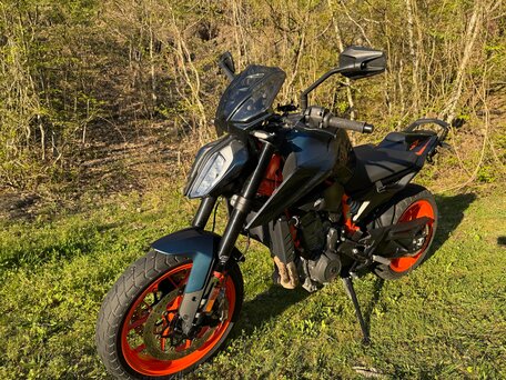 2022 KTM 890 Duke R, чёрный, 800000 рублей, вид 3