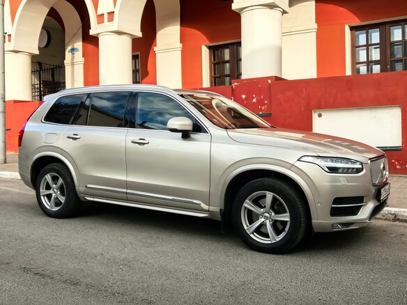 2017 Volvo XC90 II, бежевый, 3550000 рублей - вид 5