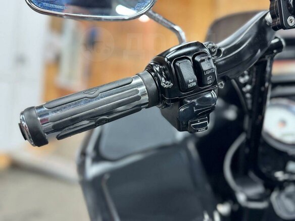 2012 Harley-Davidson Road Glide, чёрный, 1280000 рублей - вид 12