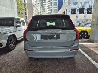2025 Volvo XC90 B6 II Рестайлинг 2, серый, 11490000 рублей, вид 5