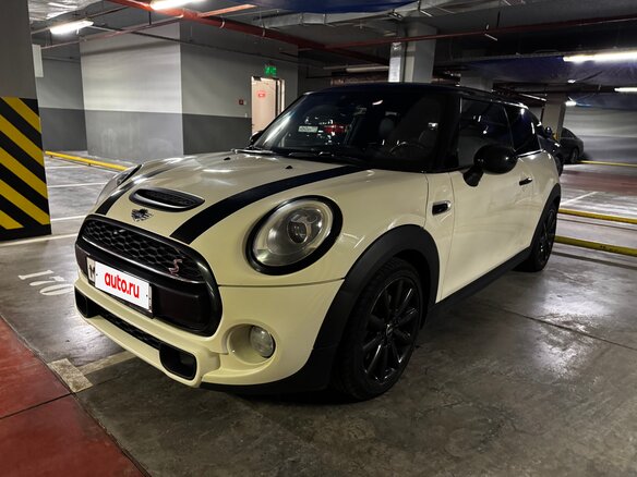 2015 Mini Hatch Cooper S III (F55/F56), белый, 1600000 рублей - вид 3