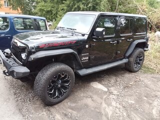 2019 Jeep Wrangler IV (JL), чёрный, 5100000 рублей, вид 2