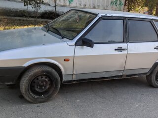 2003 Lada (ВАЗ) 21093i, серебристый, 90000 рублей, вид 4