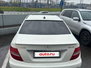 2011 Mercedes-Benz C-Класс 300 III (W204), белый, 1100000 рублей, вид 4