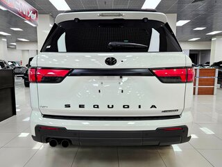 2025 Toyota Sequoia III, белый, 14799000 рублей, вид 5