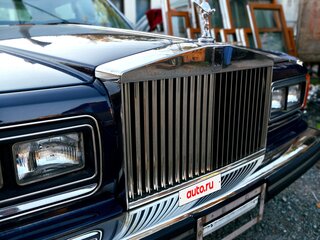1982 Rolls-Royce Silver Spur Mark I, синий, 1800000 рублей, вид 2