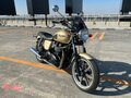 2012 Triumph Bonneville T100, золотистый, 700000 рублей - вид 2