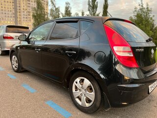 2009 Hyundai i30 I, чёрный, 570000 рублей, вид 4