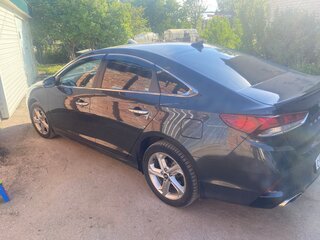2017 Hyundai Sonata VII (LF) Рестайлинг, серый, 1600000 рублей, вид 2
