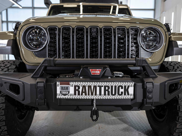 2026 Jeep Wrangler IV (JL) Рестайлинг, зелёный, 10779525 рублей - вид 14
