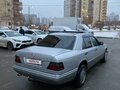 1993 Mercedes-Benz E-Класс 300 I (W124), серый - вид 2