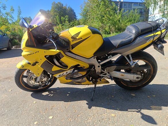 2006 Honda CBR 600F, жёлтый, 500000 рублей - вид 4