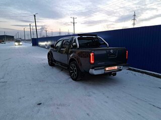 2014 Nissan Navara (Frontier) III (D40) Рестайлинг, голубой, 1850000 рублей, вид 2