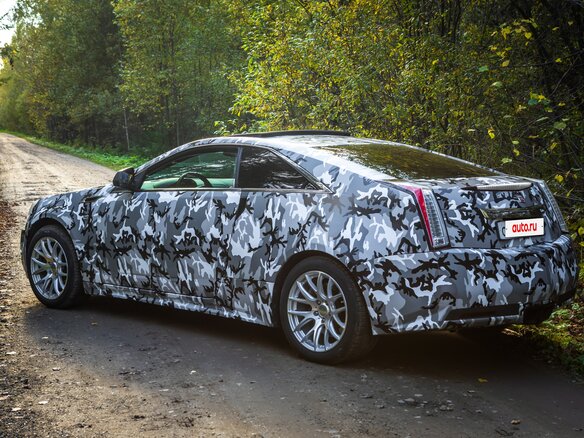 2011 Cadillac CTS II, серый, 1500000 рублей - вид 5