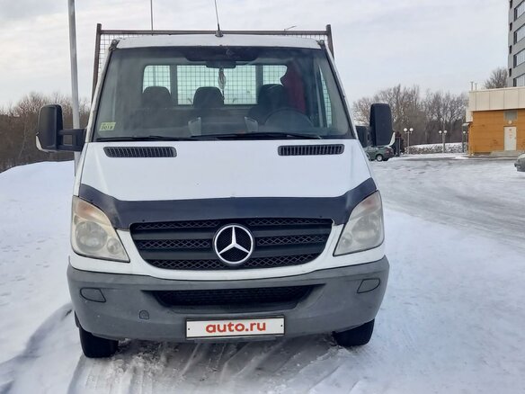 2010 Mercedes-Benz Sprinter, белый, 1698096 рублей - вид 2