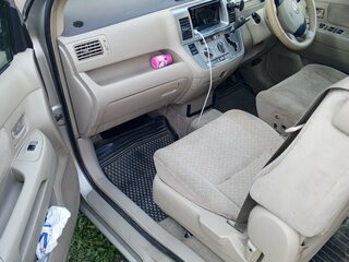 2003 Toyota Raum II, серый, 450000 рублей, вид 5