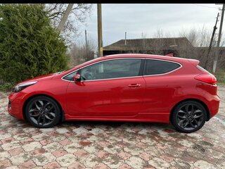 2017 Kia Ceed GT I Рестайлинг, красный, 1600000 рублей, вид 3