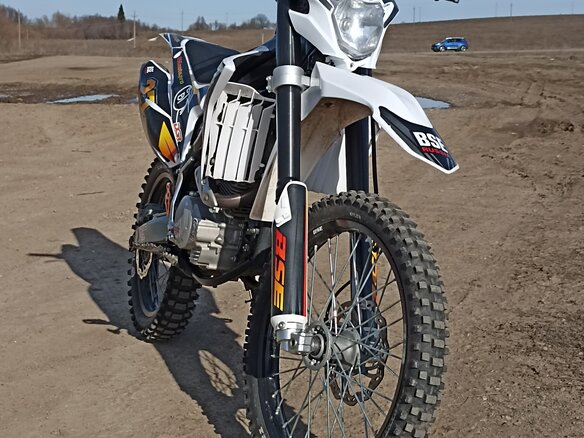 2020 BSE Z5, белый, 135000 рублей
