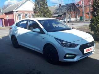 2019 Hyundai Solaris II, белый, 1200000 рублей, вид 3