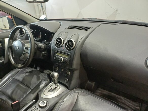 2008 Nissan Qashqai+2 I, красный - вид 11
