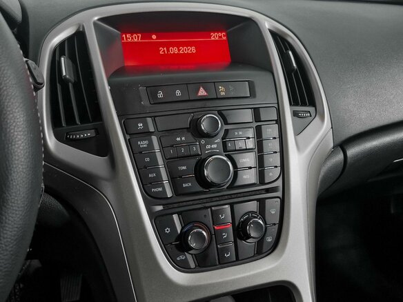 2011 Opel Astra J, белый, 518000 рублей - вид 16