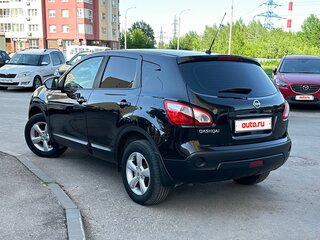2010 Nissan Qashqai I Рестайлинг, чёрный, 840000 рублей, вид 4