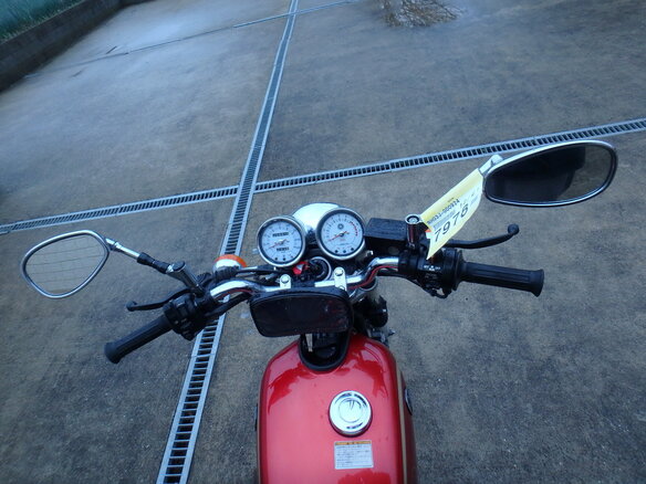 2009 Yamaha SR400, красный, 350000 рублей - вид 17