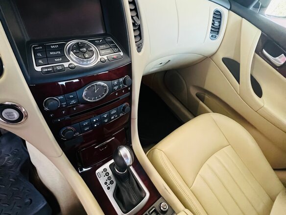 2016 Infiniti QX50 I Рестайлинг, белый, 2200000 рублей - вид 19