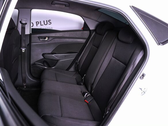 2019 Hyundai Solaris II, белый, 1150000 рублей - вид 8