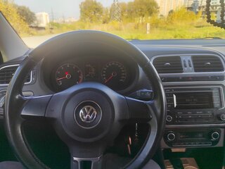 2015 Volkswagen Polo V, серый, 910000 рублей, вид 4