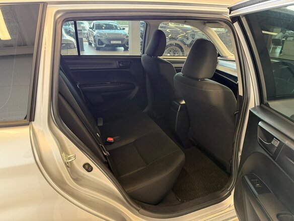 2022 Toyota Corolla Fielder XI (E160, E170) Рестайлинг 2, серый, 1699000 рублей - вид 18