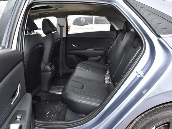 2025 Hyundai Elantra VII (CN7) Рестайлинг, синий, 1890000 рублей - вид 16