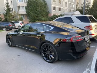 2018 Tesla Model S 75D I Рестайлинг, чёрный, 3300000 рублей, вид 1
