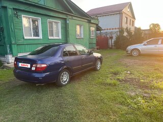 2004 Nissan Almera II (N16) Рестайлинг, синий, 120000 рублей, вид 4