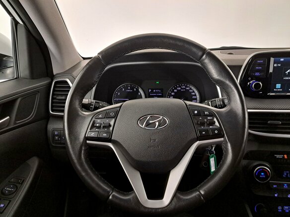 2019 Hyundai Tucson III Рестайлинг, белый, 2430000 рублей - вид 12