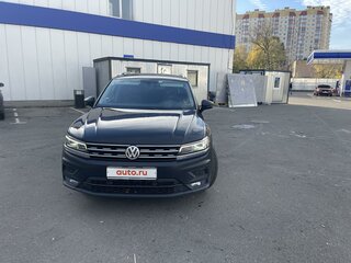2018 Volkswagen Tiguan II, чёрный, 2200000 рублей, вид 4