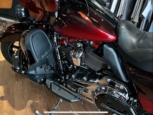 2018 Harley-Davidson CVO Limited, красный, 2600000 рублей - вид 7