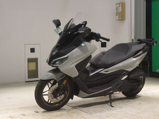 2024 Honda Forza, серый, 900000 рублей, вид 5