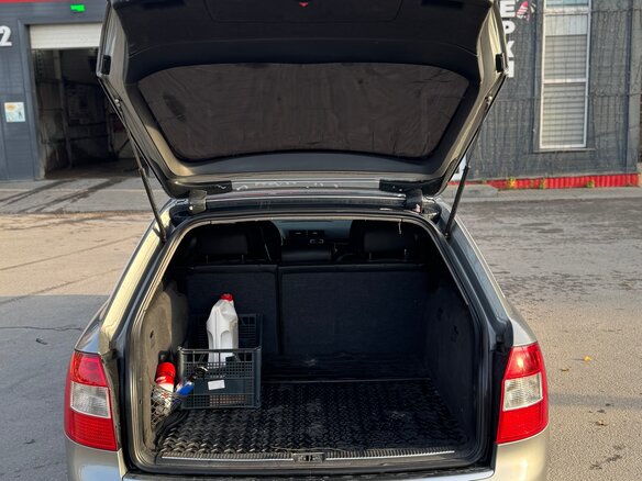 2004 Audi A4 II (B6), серый, 490000 рублей - вид 5