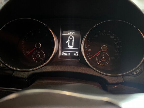 2011 Volkswagen Golf GTI VI, синий, 1060000 рублей - вид 17