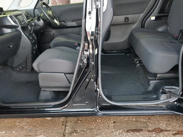 2019 Suzuki Solio III, чёрный, 1380000 рублей - вид 17