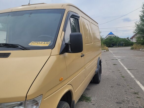 1998 Mercedes-Benz Sprinter, жёлтый, 950000 рублей - вид 1