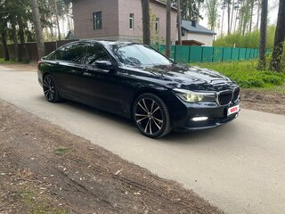 2017 BMW 7 серии Long 725Ld VI (G11/G12), чёрный, 2700000 рублей, вид 1