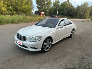 2007 Mercedes-Benz S-Класс 500 V (W221), белый, 1680000 рублей, вид 1