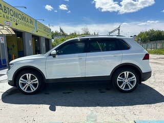 2019 Volkswagen Tiguan II, белый, 2500000 рублей, вид 4