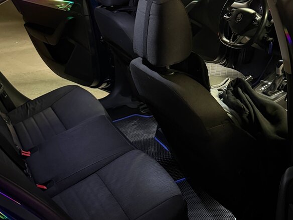 2014 Skoda Octavia III (A7), синий, 1600000 рублей - вид 7